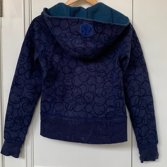 Lululemon Women’s Scuba Hoodie. size 6 - Picture 6 of 7
